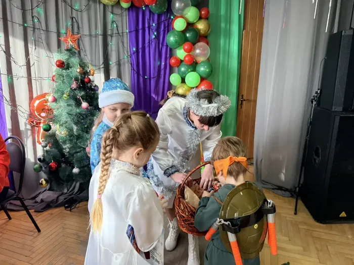 33a4f44f-6383-41c4-b5d3-d4f7040290de